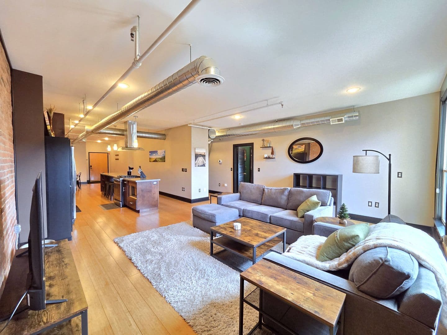 Spokane House: 401 W 1st Ave #2