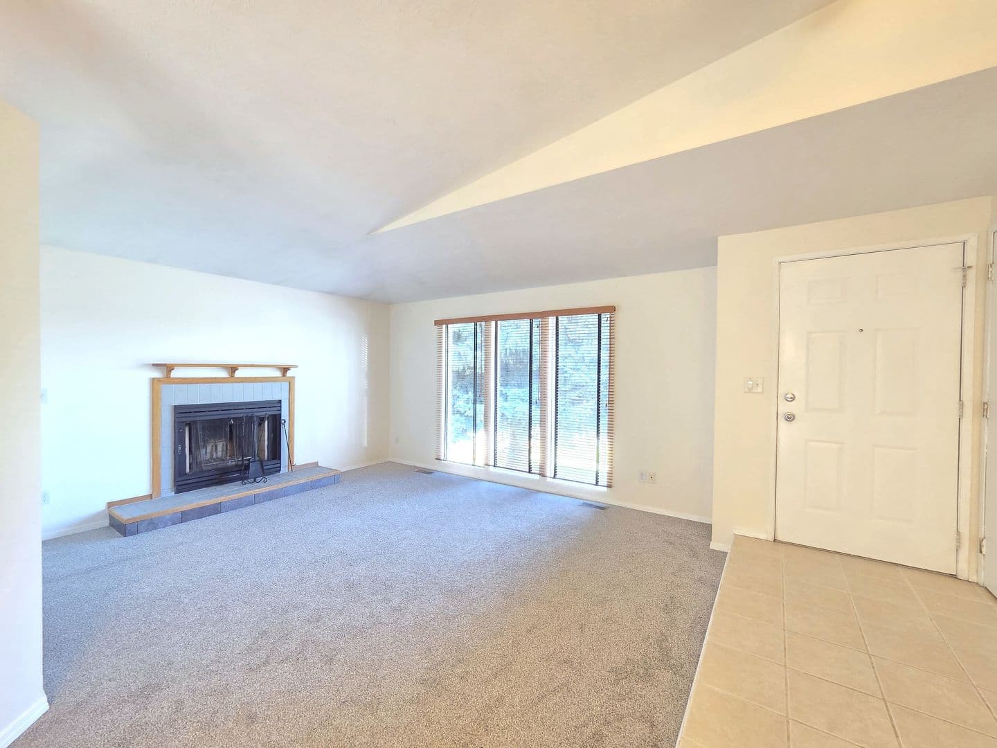 Spokane House: 4908 W Lamar Ave