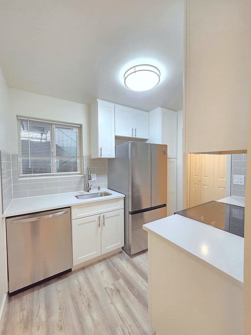 Spokane Apartment: 704 S. Adams