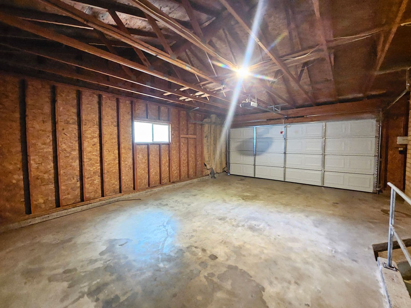 Spokane House: 1721 E 58th Ave