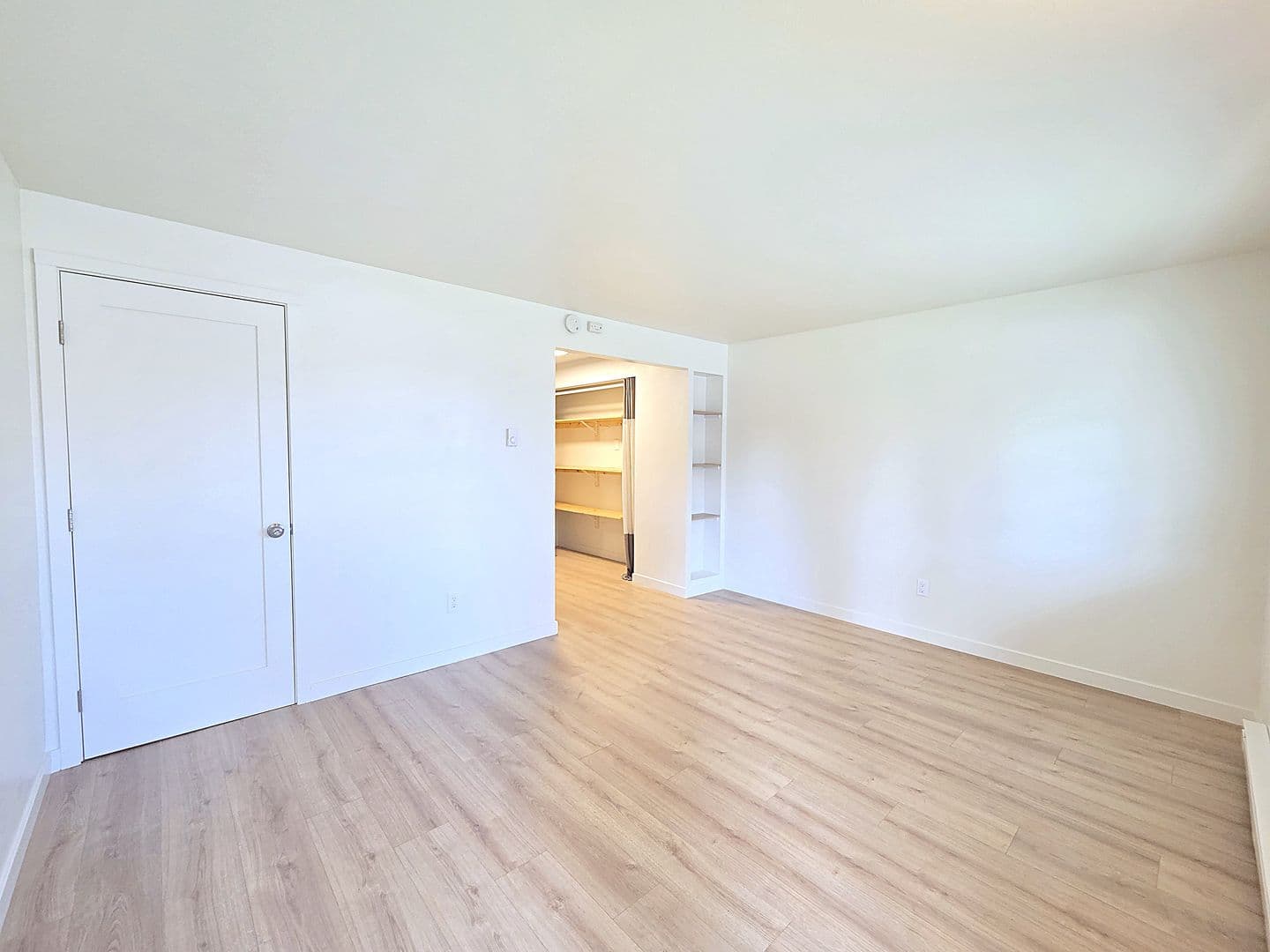 Spokane Apartment: 1705 N Post