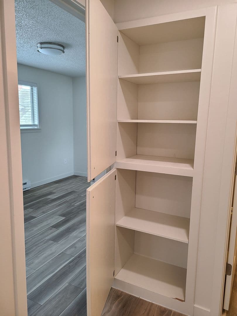 Spokane Apartment: 1013 E Sharp Ave
