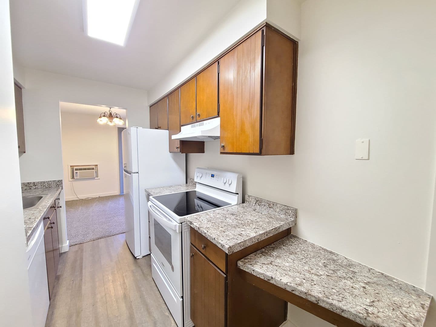 Spokane Apartment: 704 S. Adams