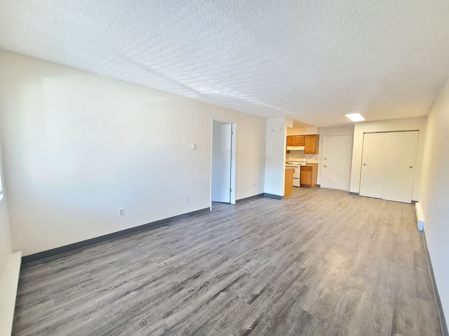 Spokane Apartment: 1204 W. 6th Ave