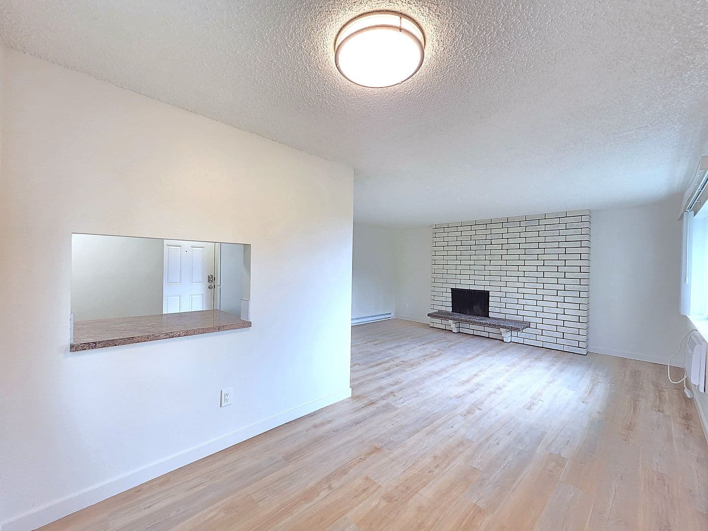 Spokane Apartment: 2319 E 29th