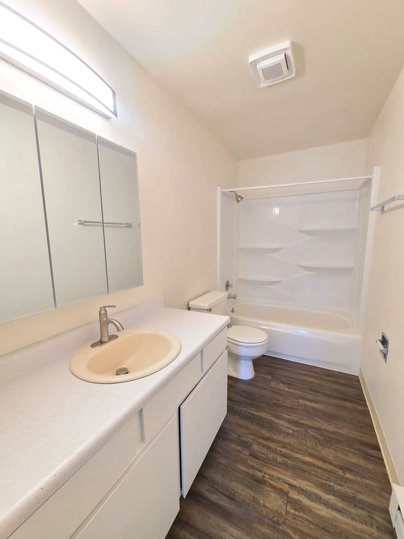 Spokane Apartment: 1204 W. 6th Ave