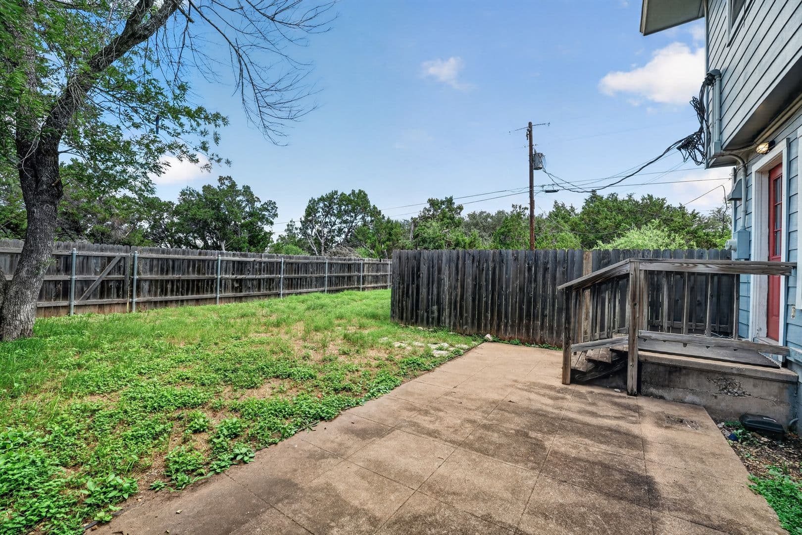 Leander House: 20600 Bonanza St Unit 2