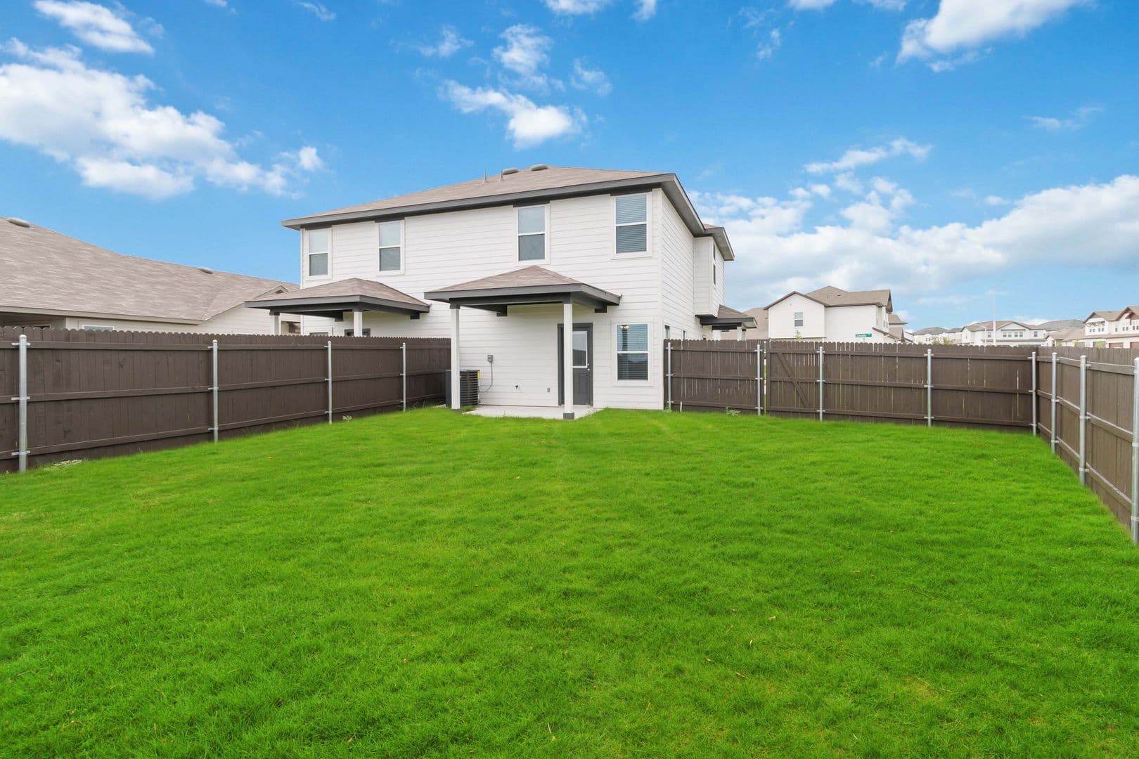 Buda House: 525 Caymus Dr. Unit B