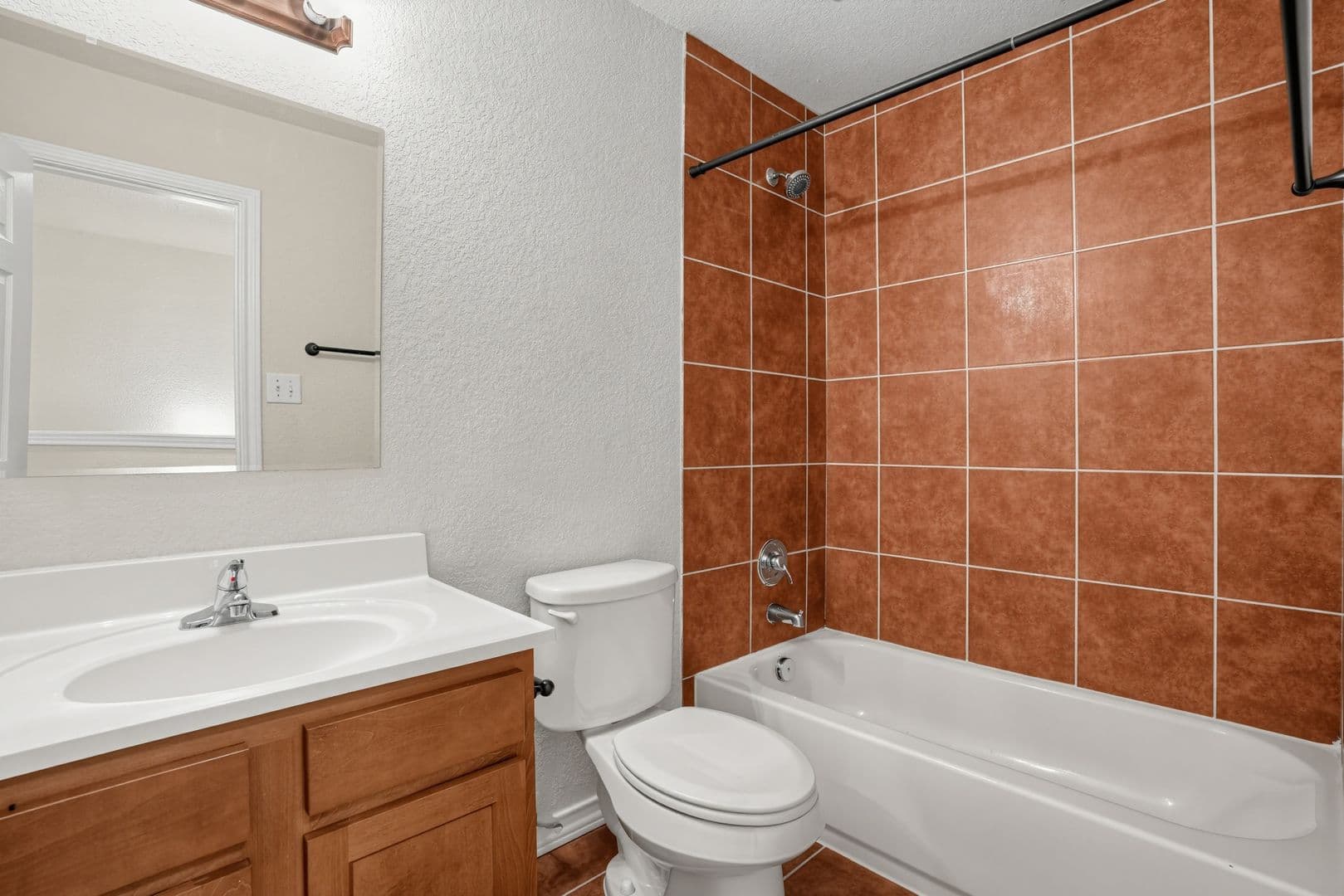 Selma House: 16825 Showdown Path Unit 3