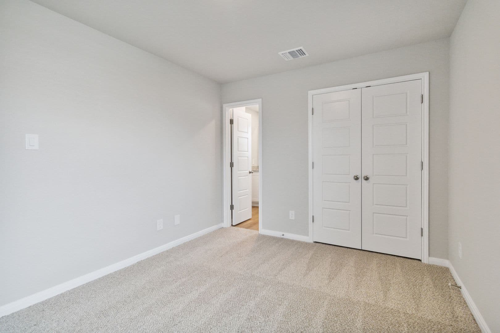 Buda House: 525 Caymus Dr. Unit B