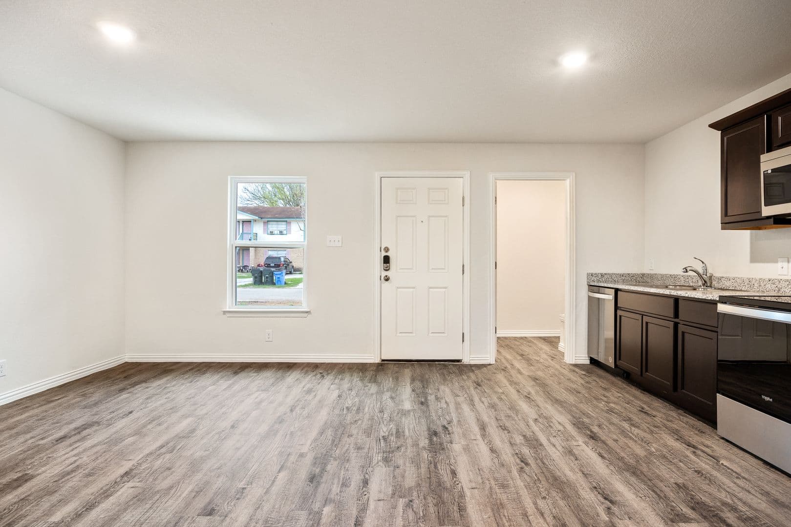 Seguin House: 1143 Magnolia St. Unit A
