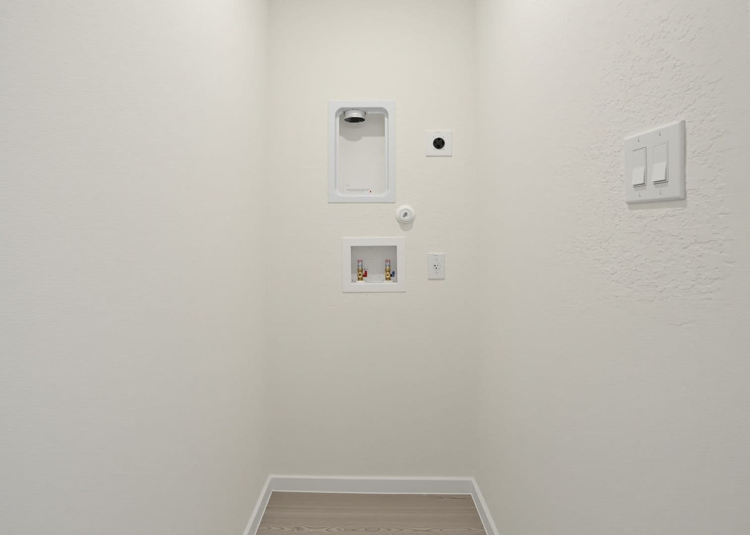 San Antonio House: 10828 Minita Creek