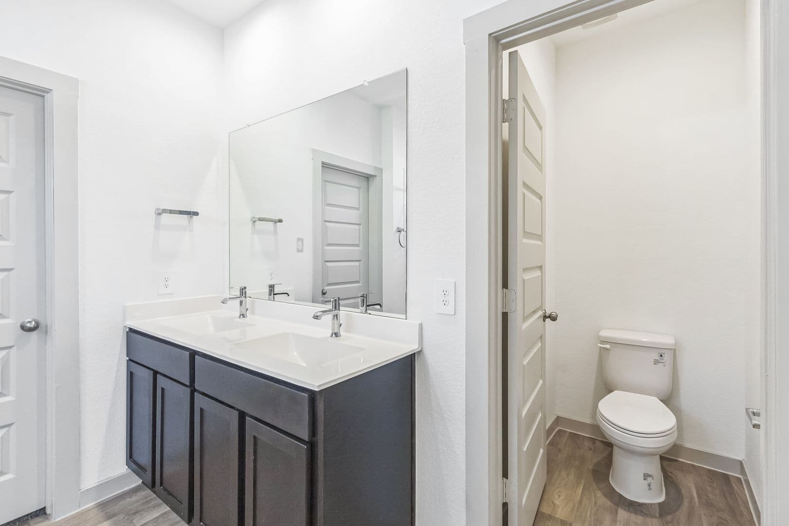 Baytown House: 14415 Sweet Water Dr.