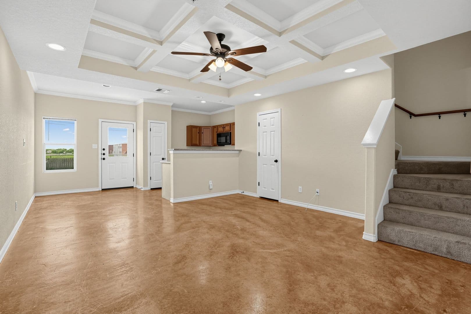 Selma House: 16825 Showdown Path Unit 3