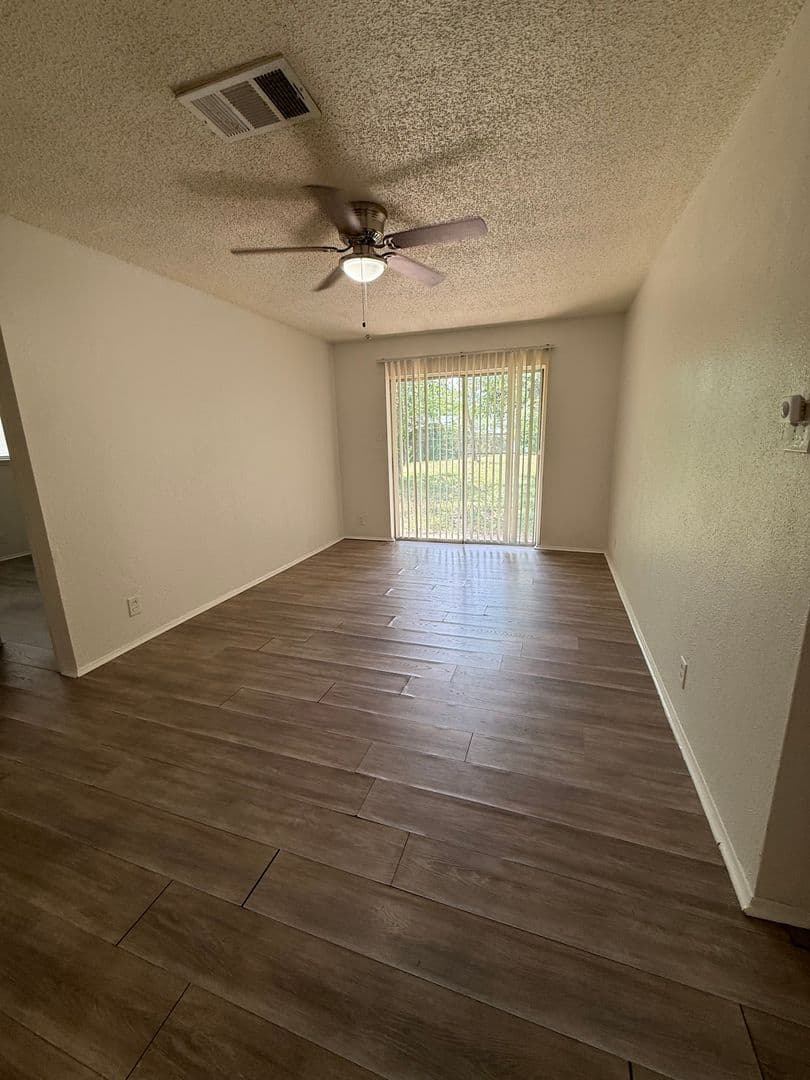 San Antonio House: 2307 Lake Louise Dr.