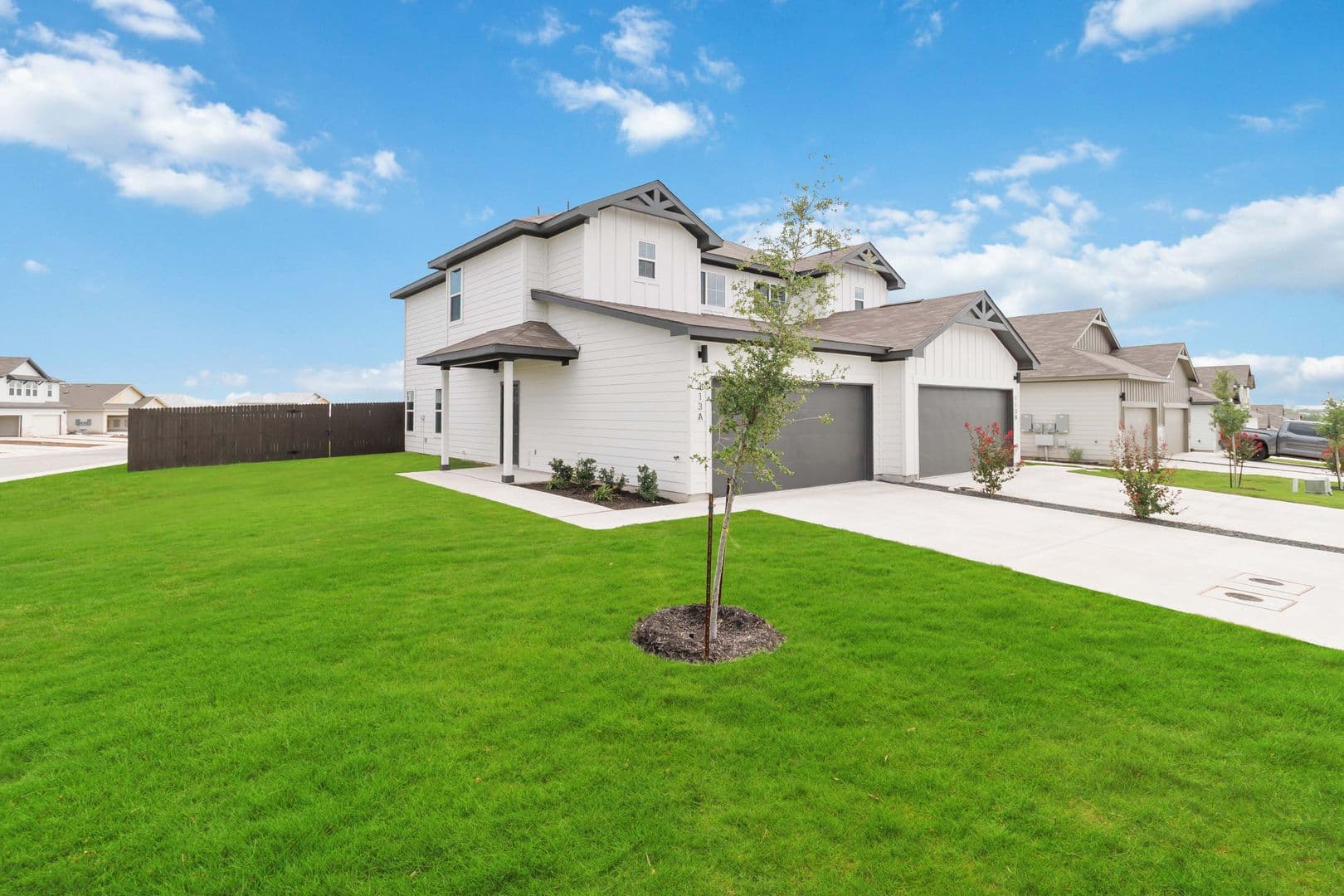 Buda House: 525 Caymus Dr. Unit B