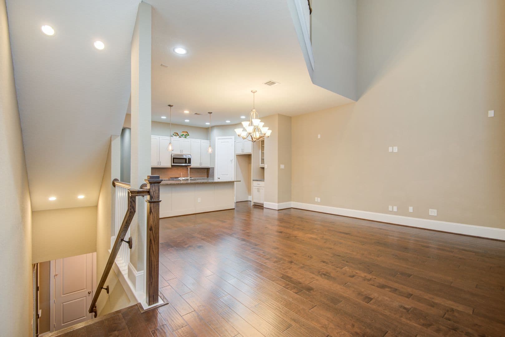 Houston House: 1204 Birkland Pine