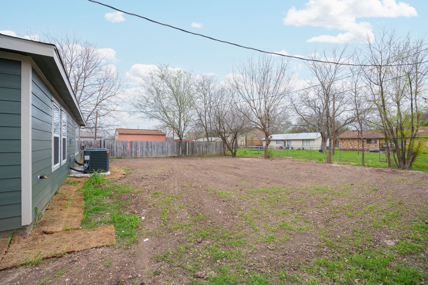 Seguin House: 1143 Magnolia St. Unit A