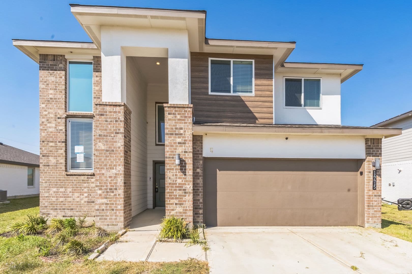 Baytown House: 14415 Sweet Water Dr.