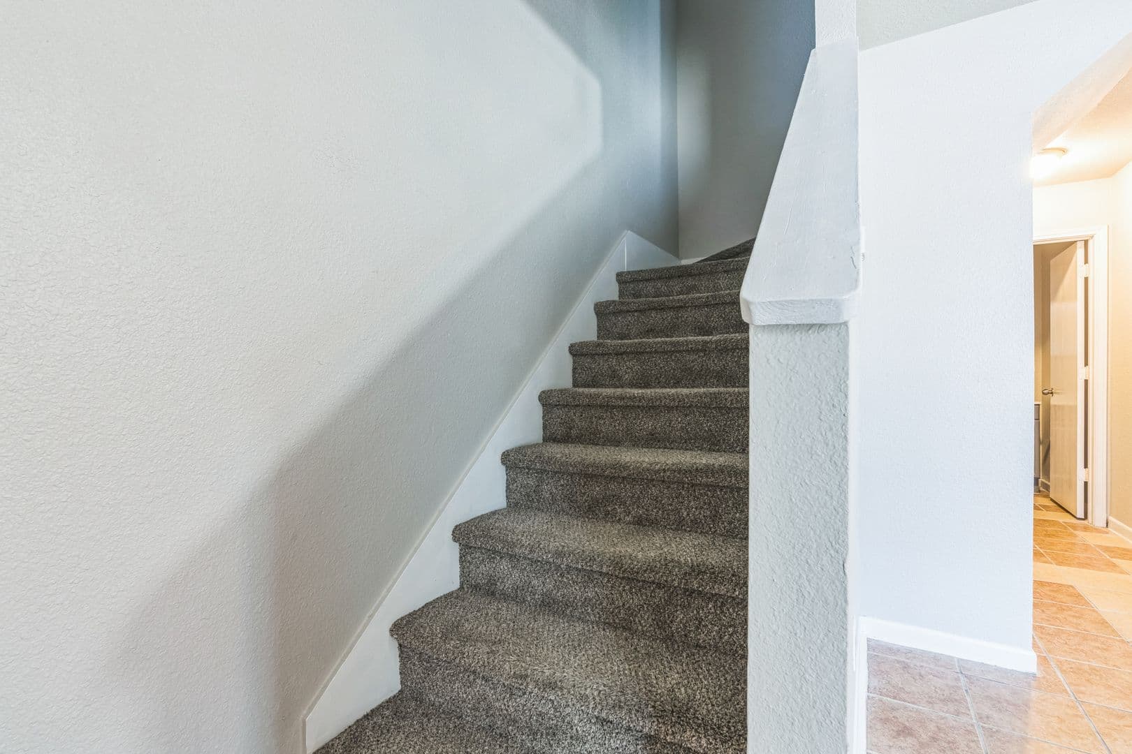 San Antonio House: 7587 Windsor Oaks