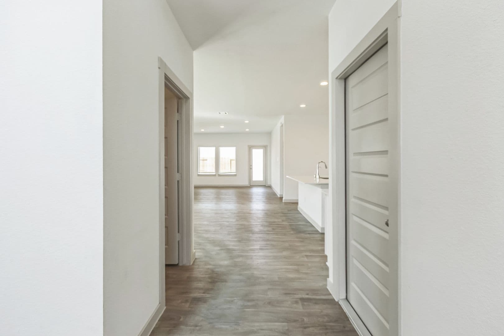 Baytown House: 14415 Sweet Water Dr.