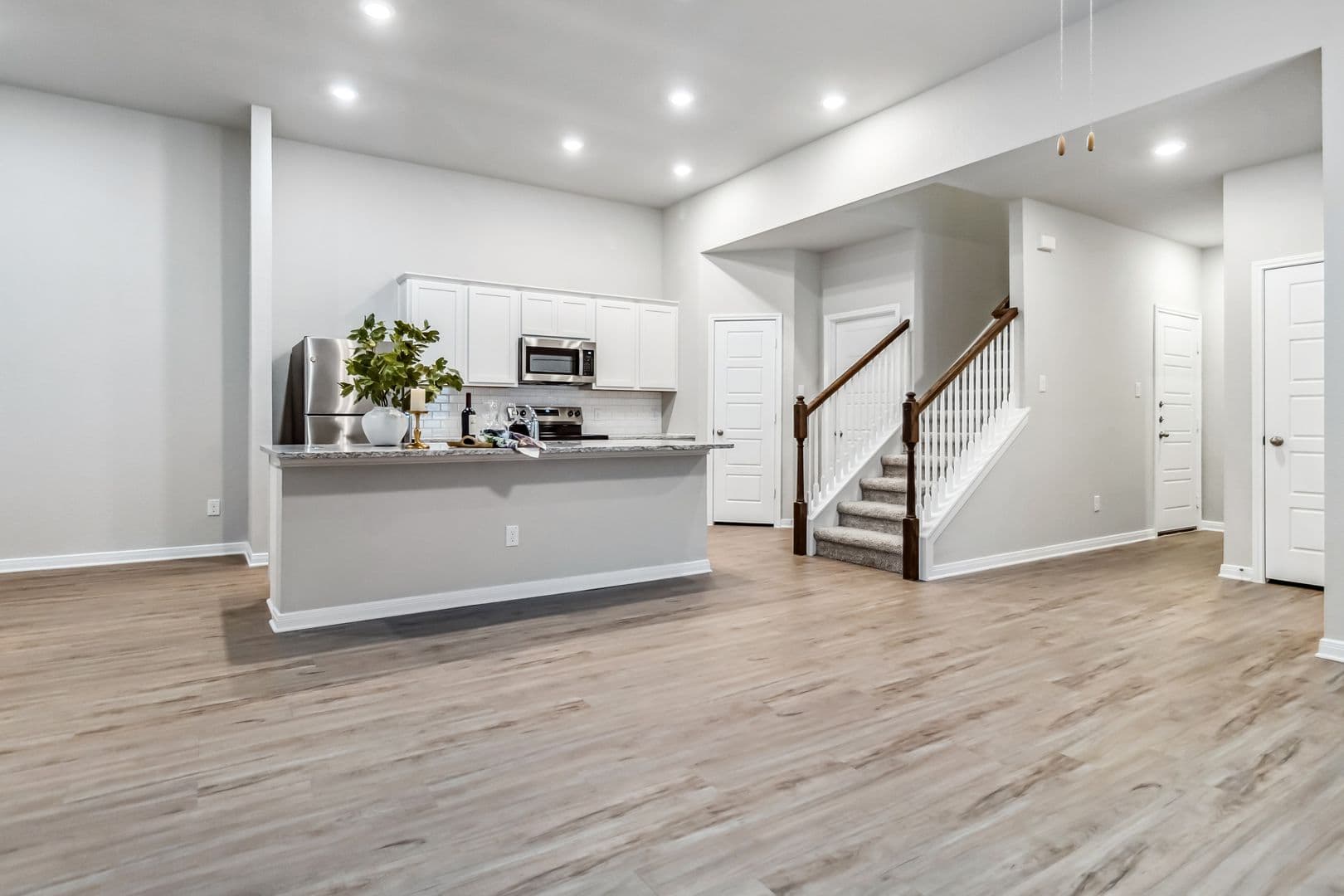 Buda House: 992 Staglin St. Unit A