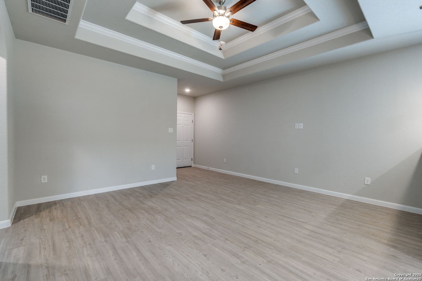 Seguin House: 404 Trefger St.