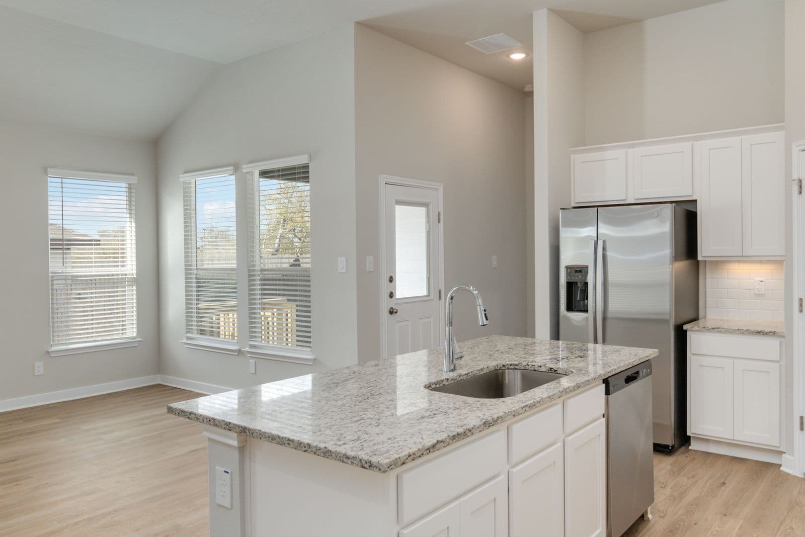 Buda House: 479 Caymus Drive Unit A
