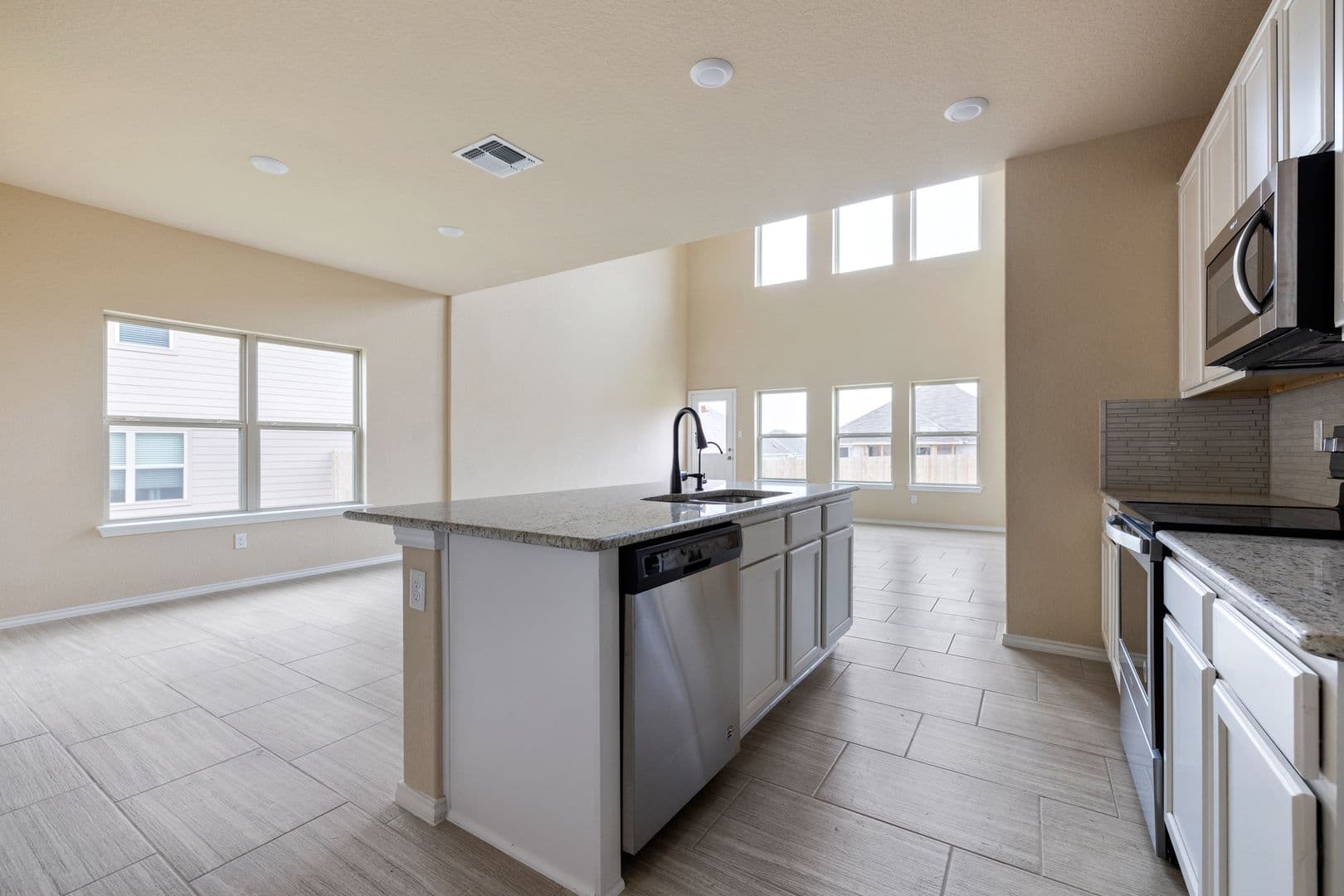 New Braunfels House: 3640 Wet Cloud Dr.