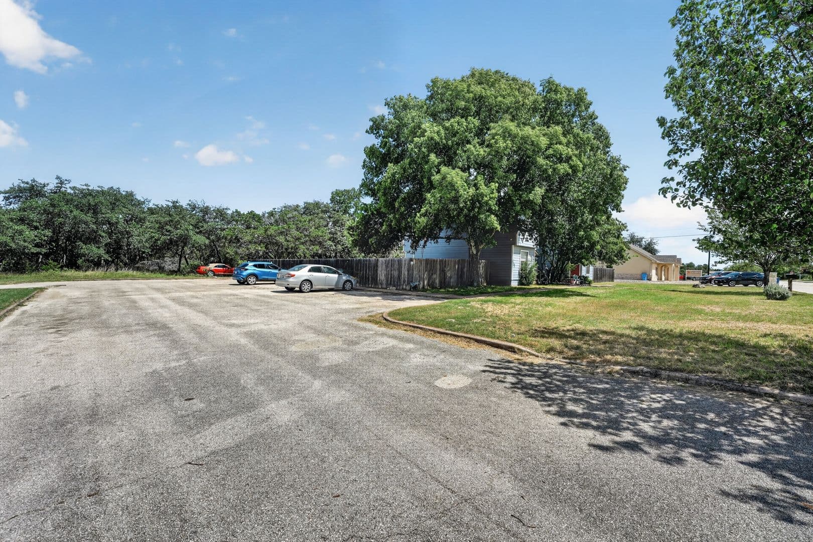Leander House: 20600 Bonanza St Unit 2