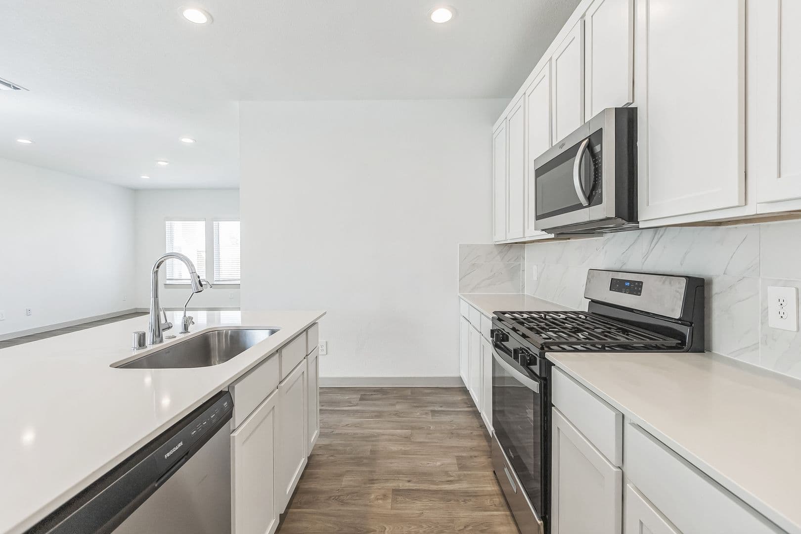 Baytown House: 14415 Sweet Water Dr.
