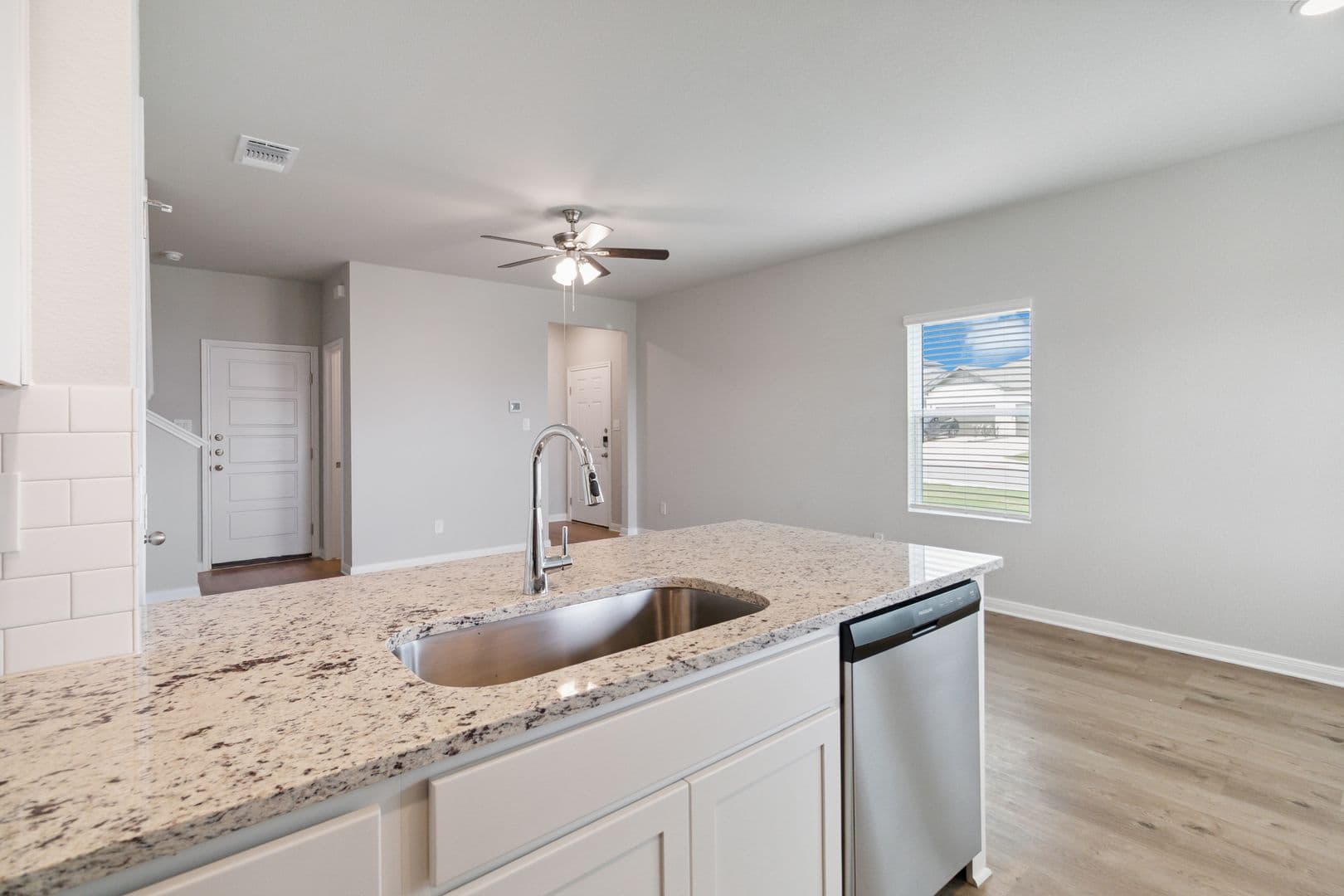 Buda House: 525 Caymus Dr. Unit B