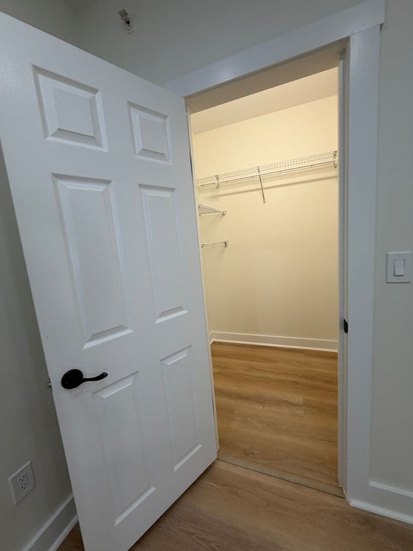 Gardiner Apartment: 41 Highland Ave