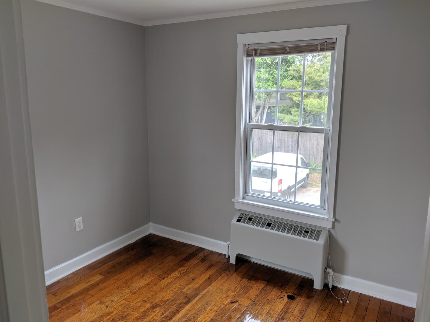 Augusta Apartment: 112 Eastern Ave