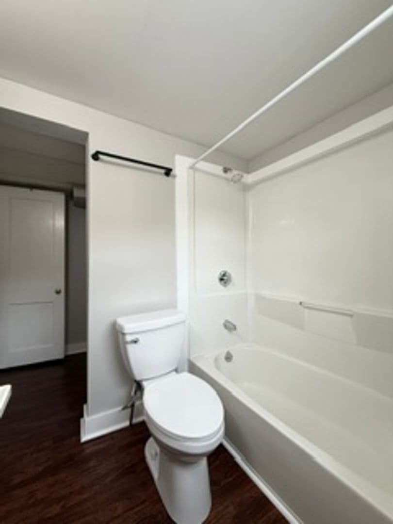 Augusta Apartment: 12 Noyes St