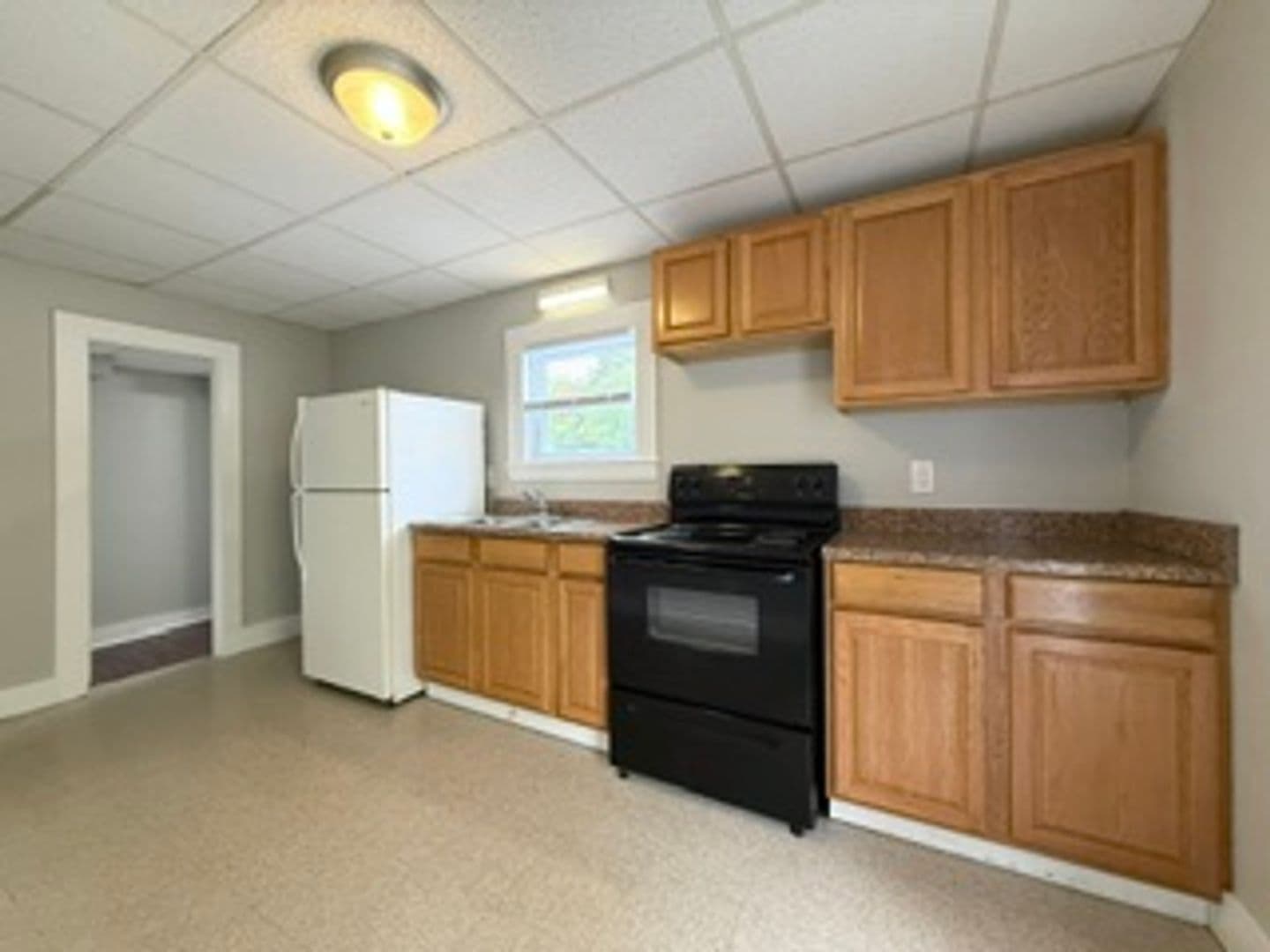 Augusta Apartment: 12 Noyes St