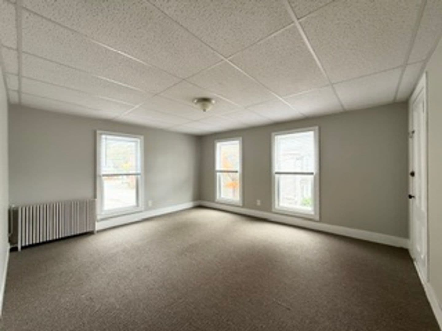 Augusta Apartment: 12 Noyes St