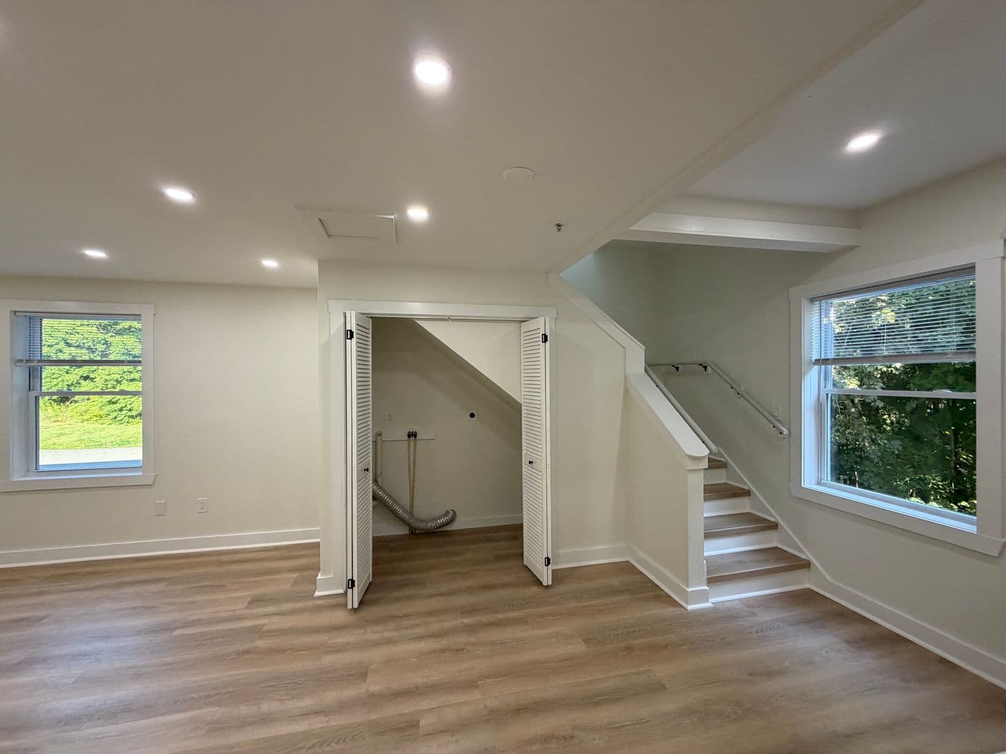 Gardiner Apartment: 41 Highland Ave