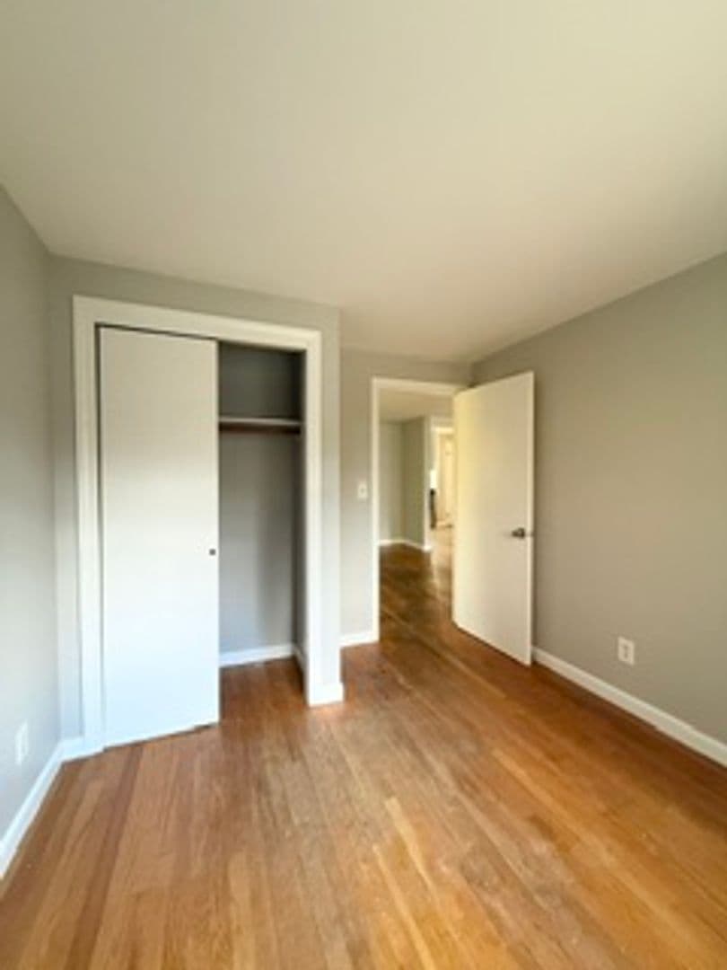 Gardiner Apartment: 61 Pleasant St