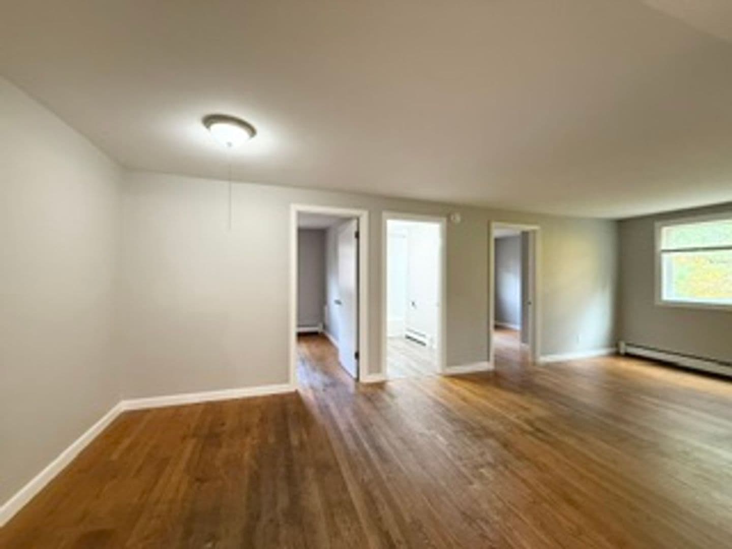 Gardiner Apartment: 61 Pleasant St
