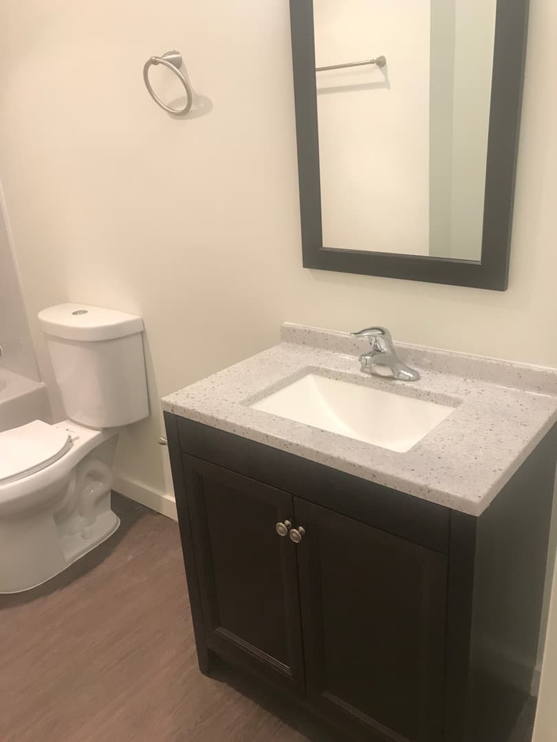 Seattle Apartment: 1019 E Pike St