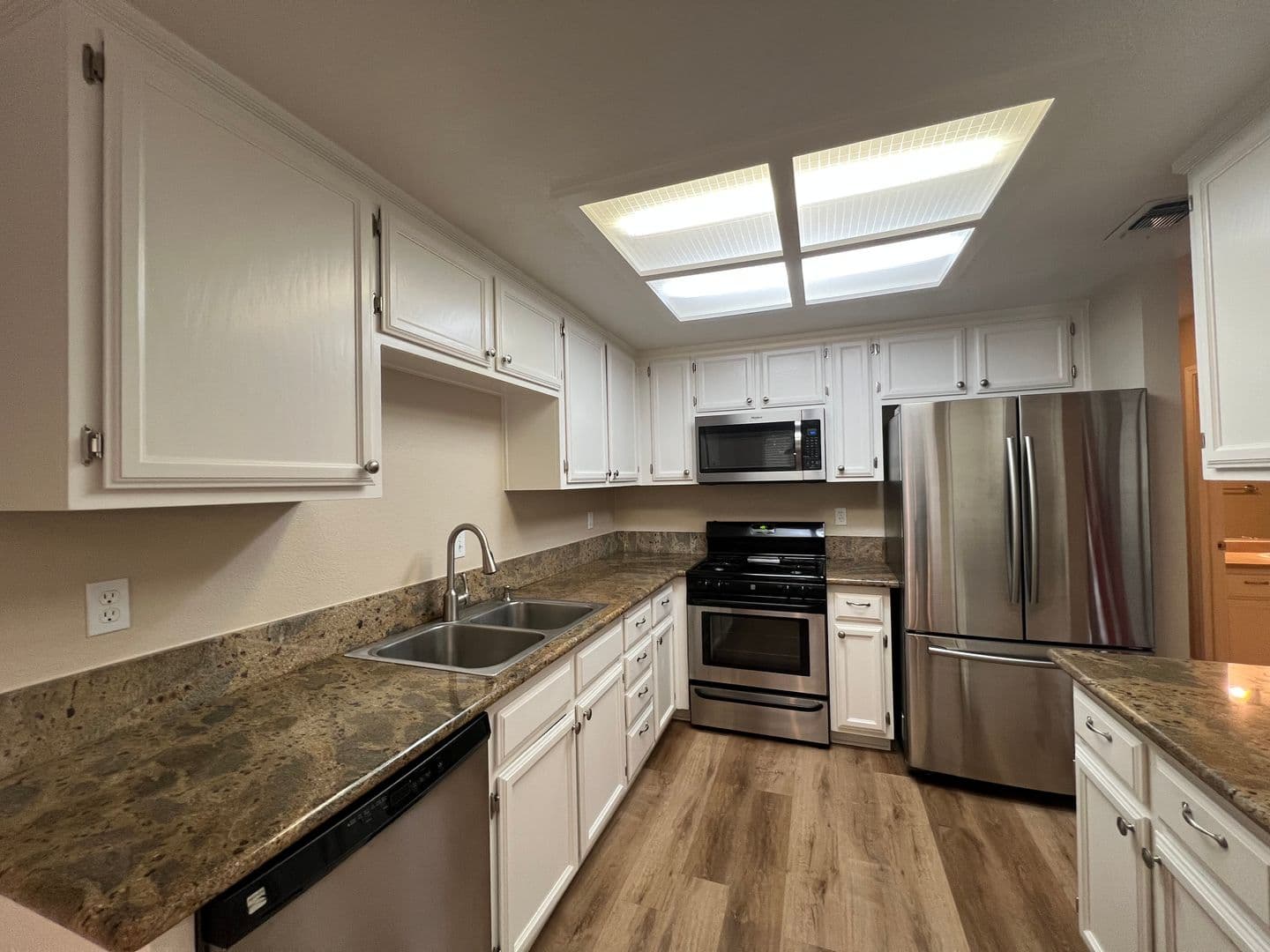 Loomis House: 3580 Laird Street
