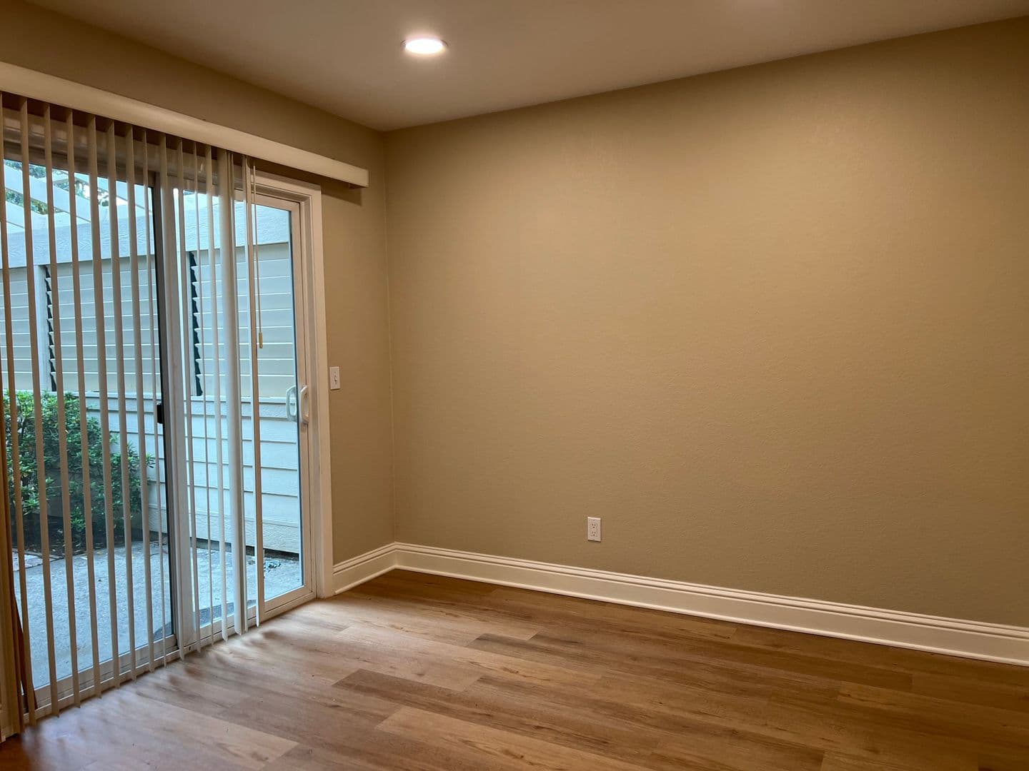 Loomis House: 3580 Laird Street