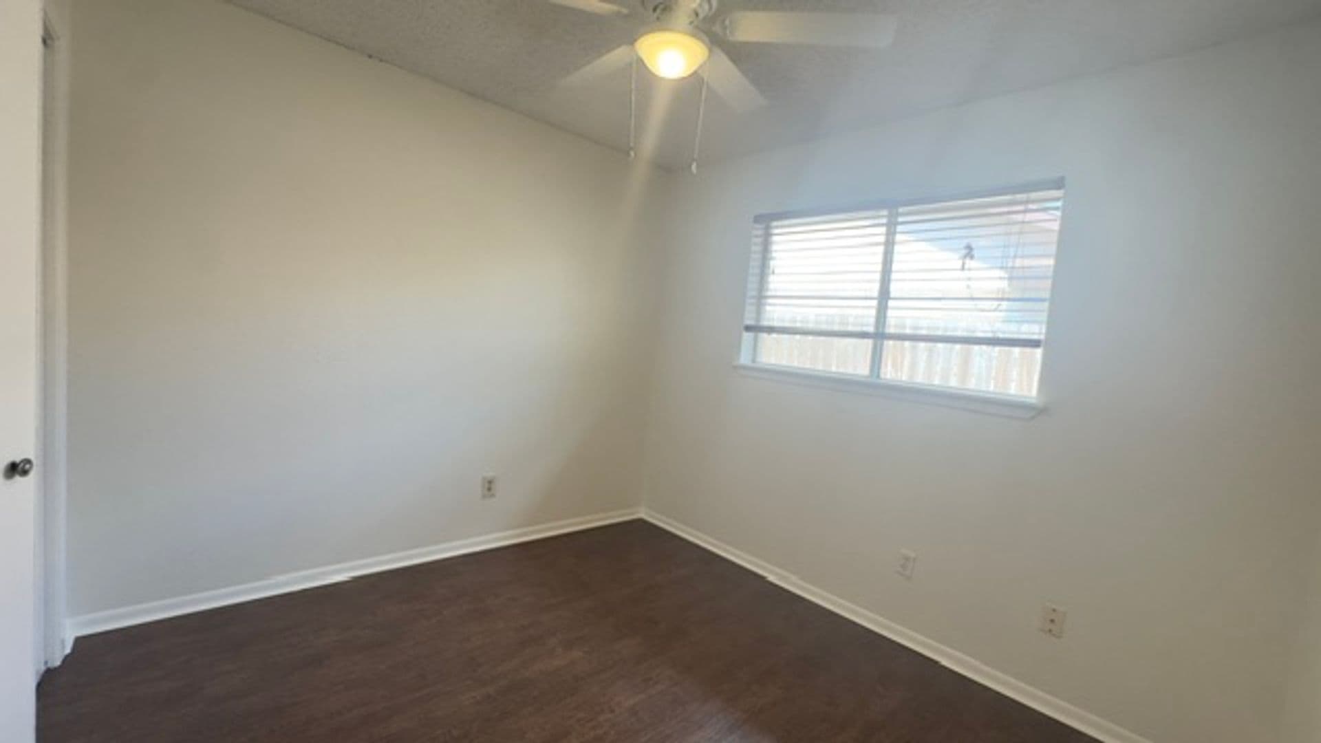 Corpus Christi House: 4002 Brownwood Circle