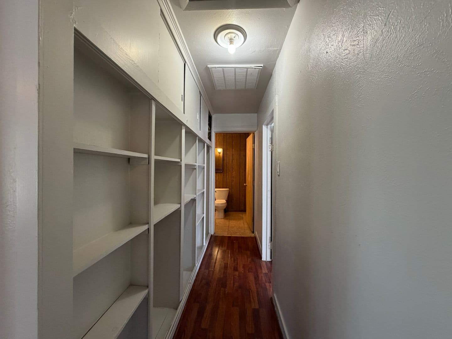 Corpus Christi House: 200 Clemmer Street Unit A