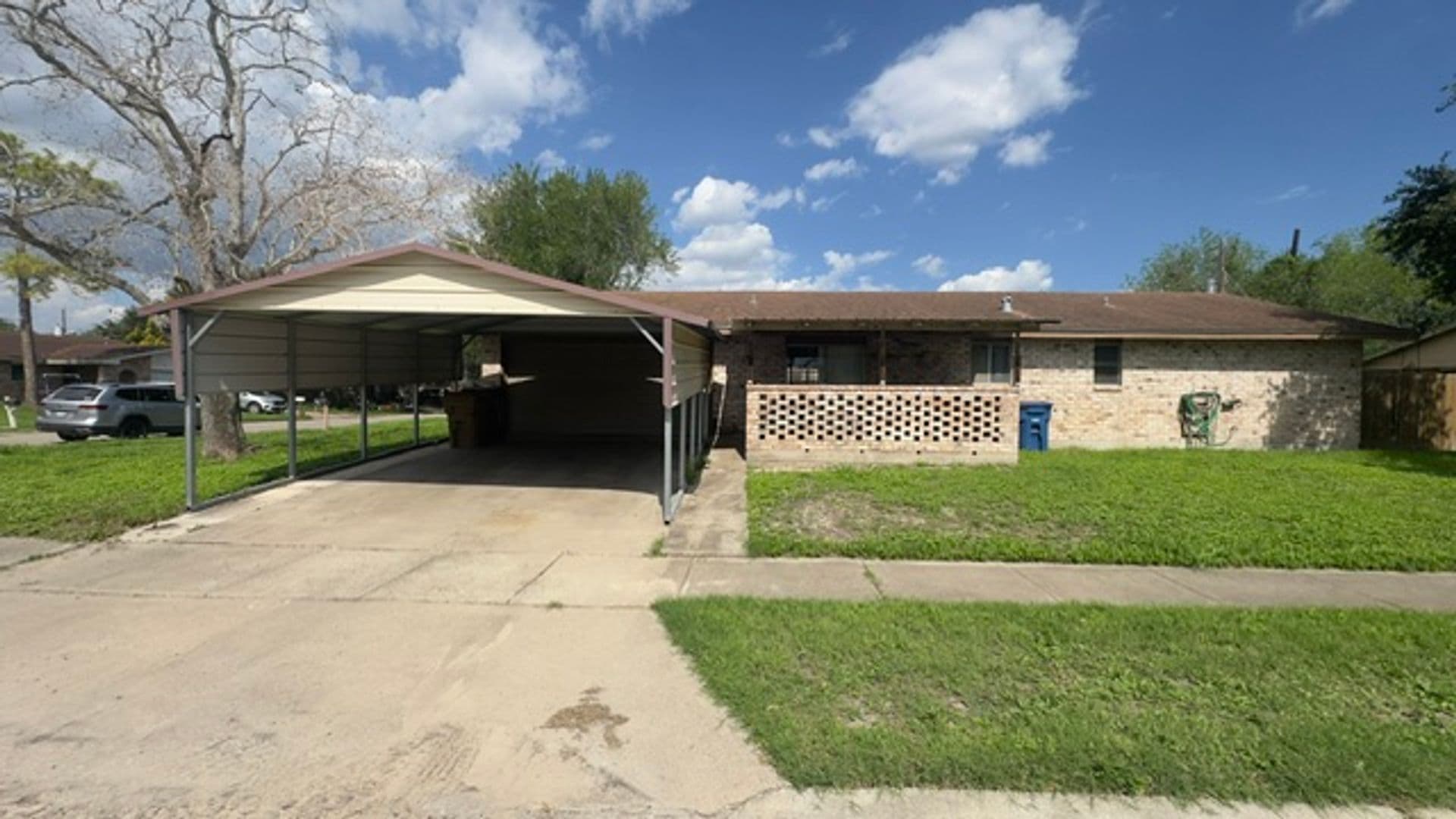 Corpus Christi House: 4002 Brownwood Circle