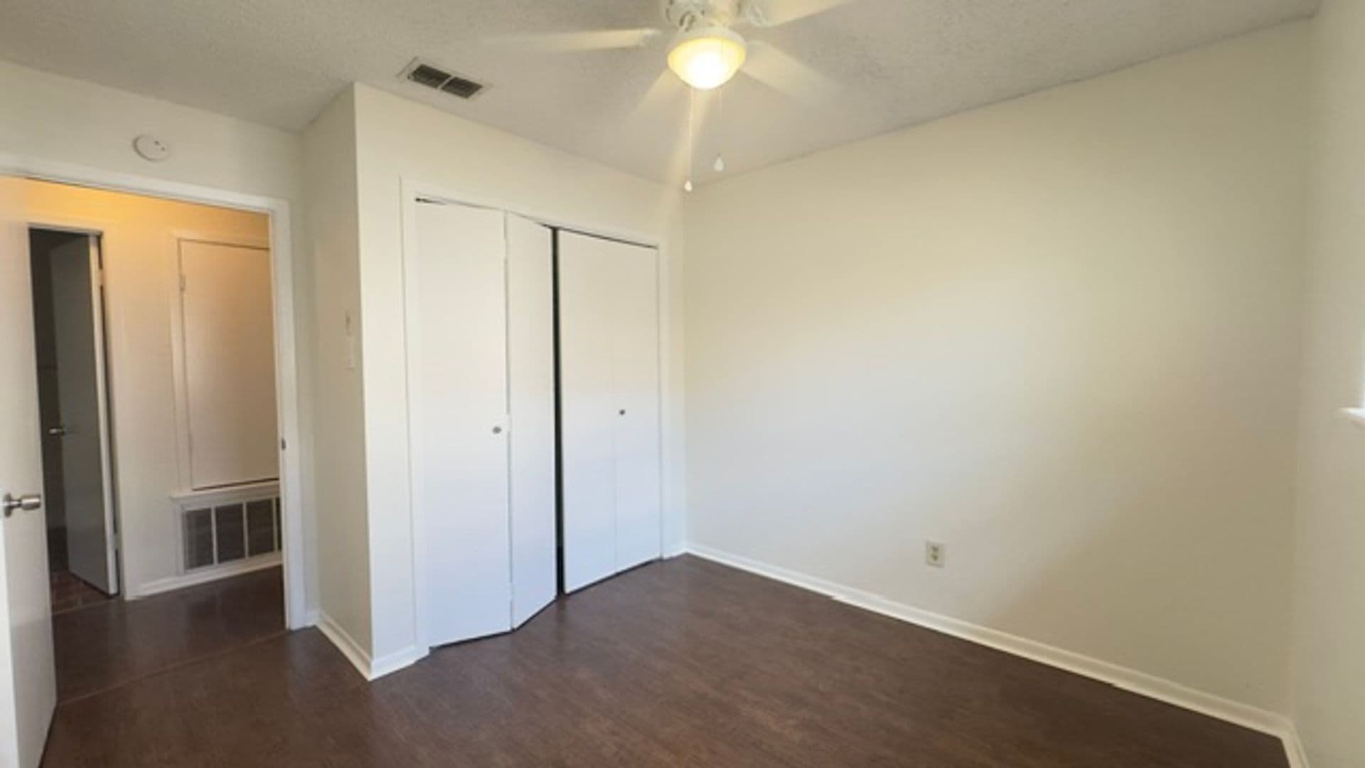 Corpus Christi House: 4002 Brownwood Circle