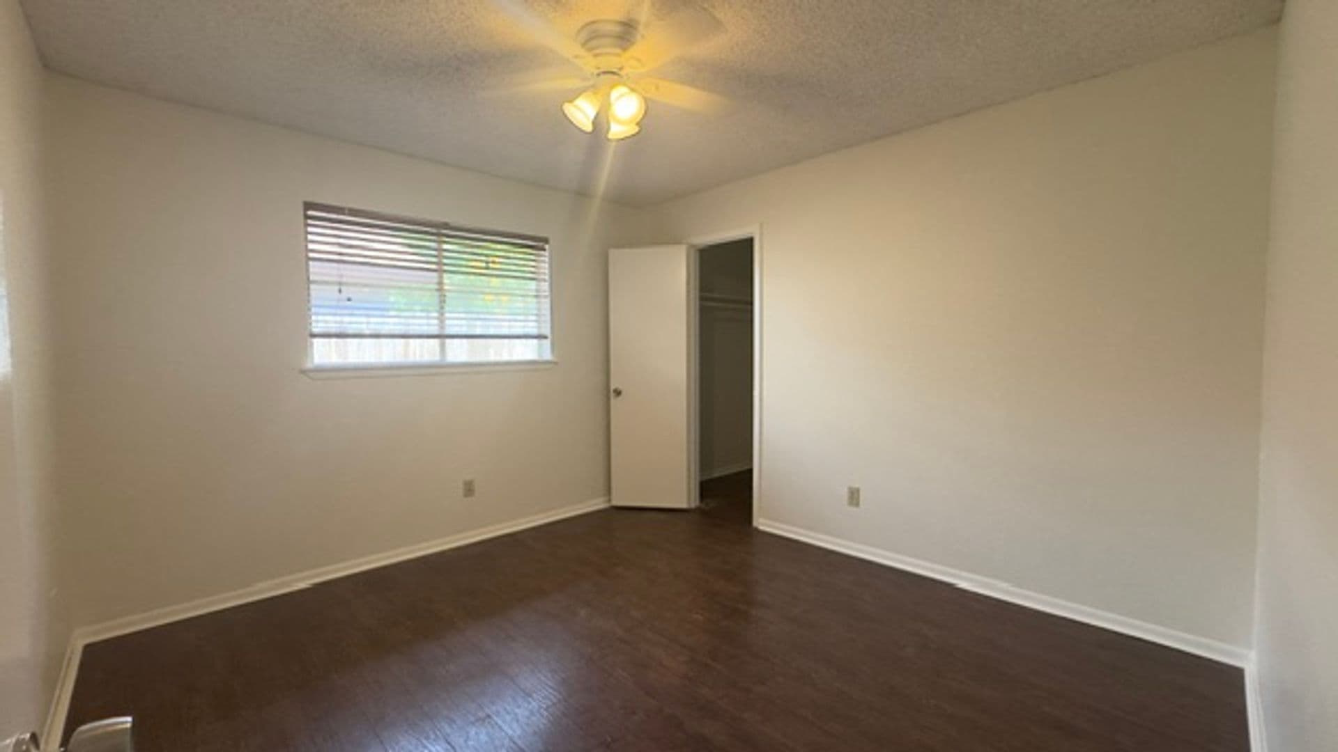 Corpus Christi House: 4002 Brownwood Circle