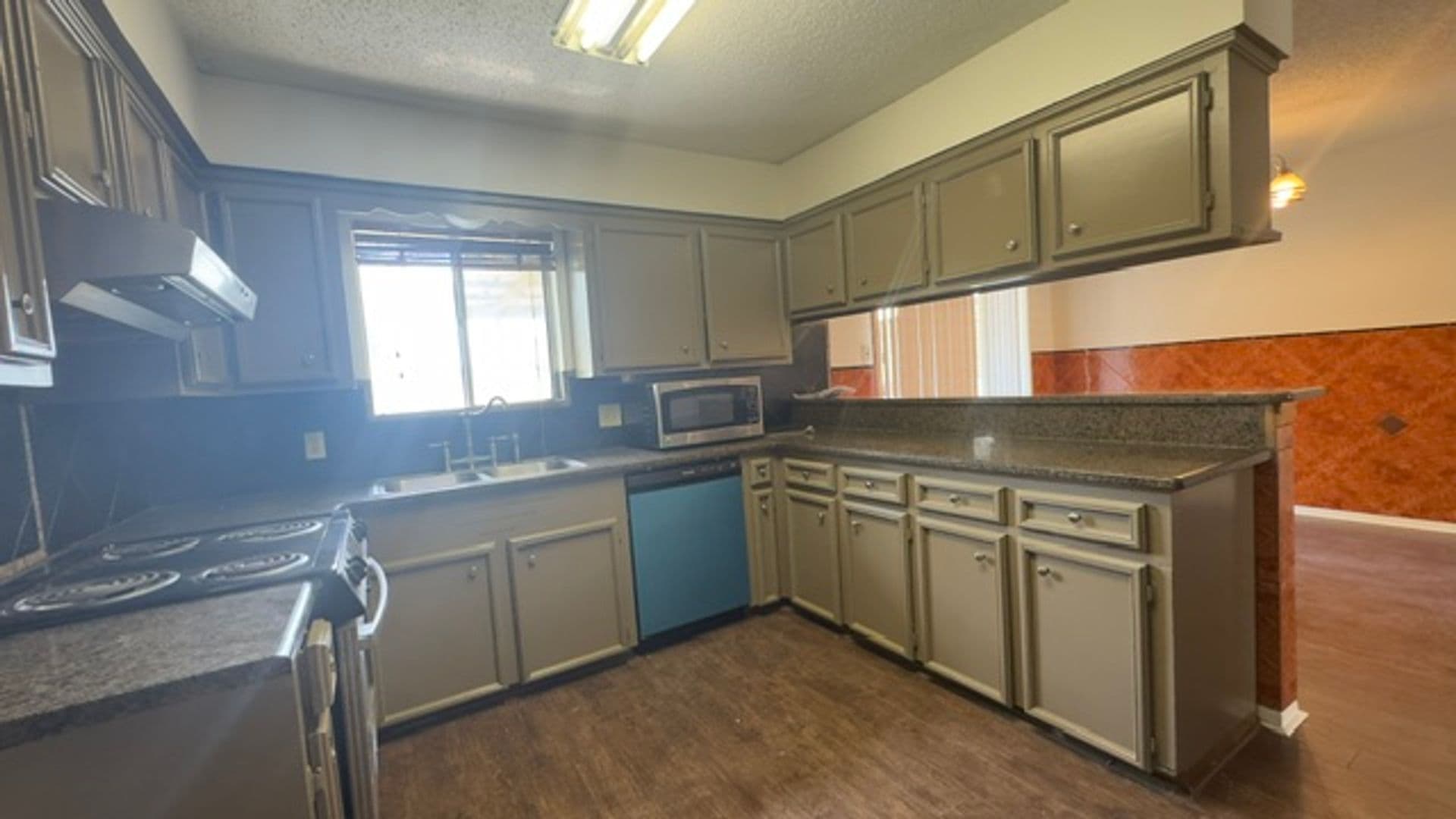 Corpus Christi House: 4002 Brownwood Circle