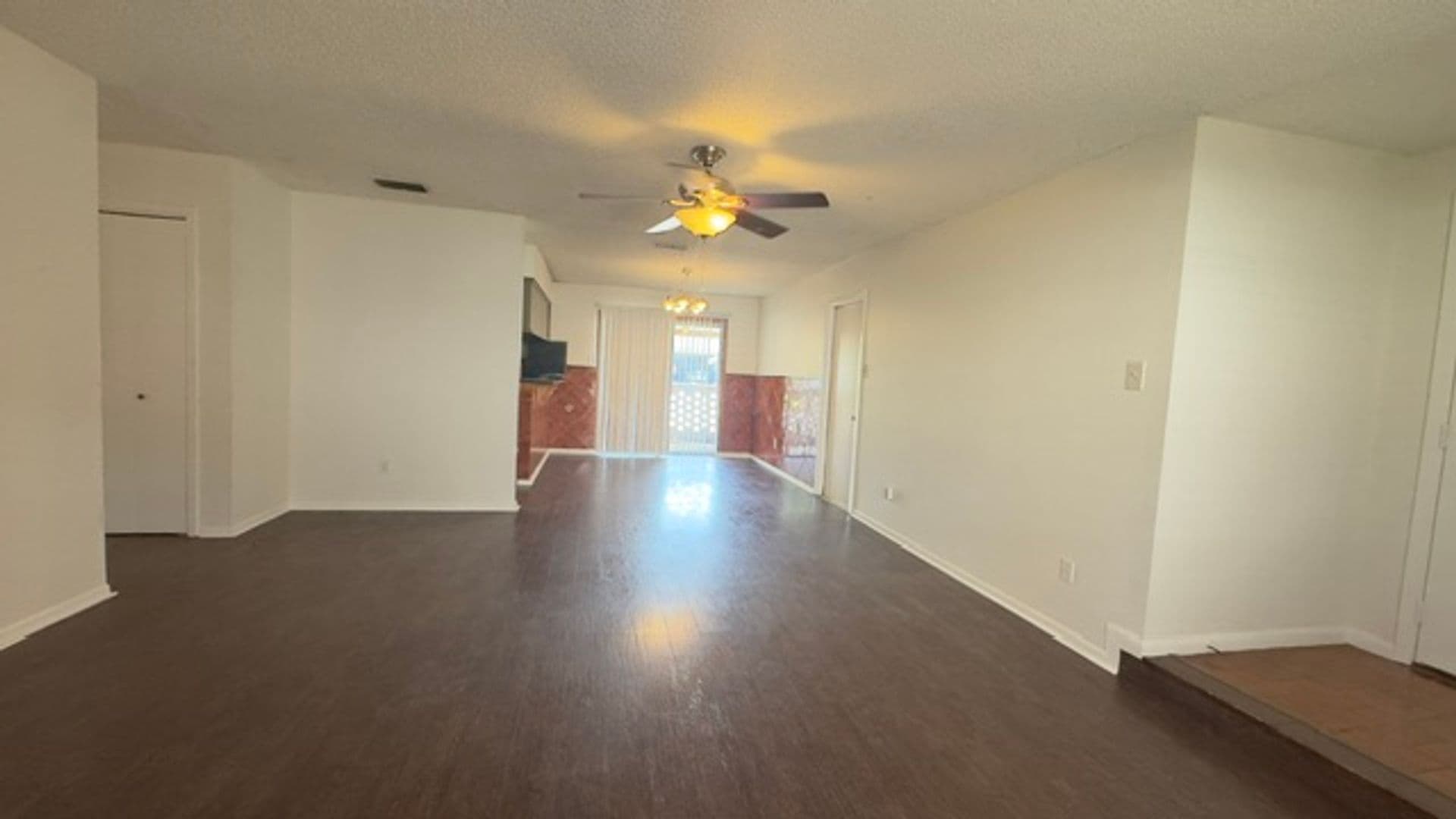 Corpus Christi House: 4002 Brownwood Circle